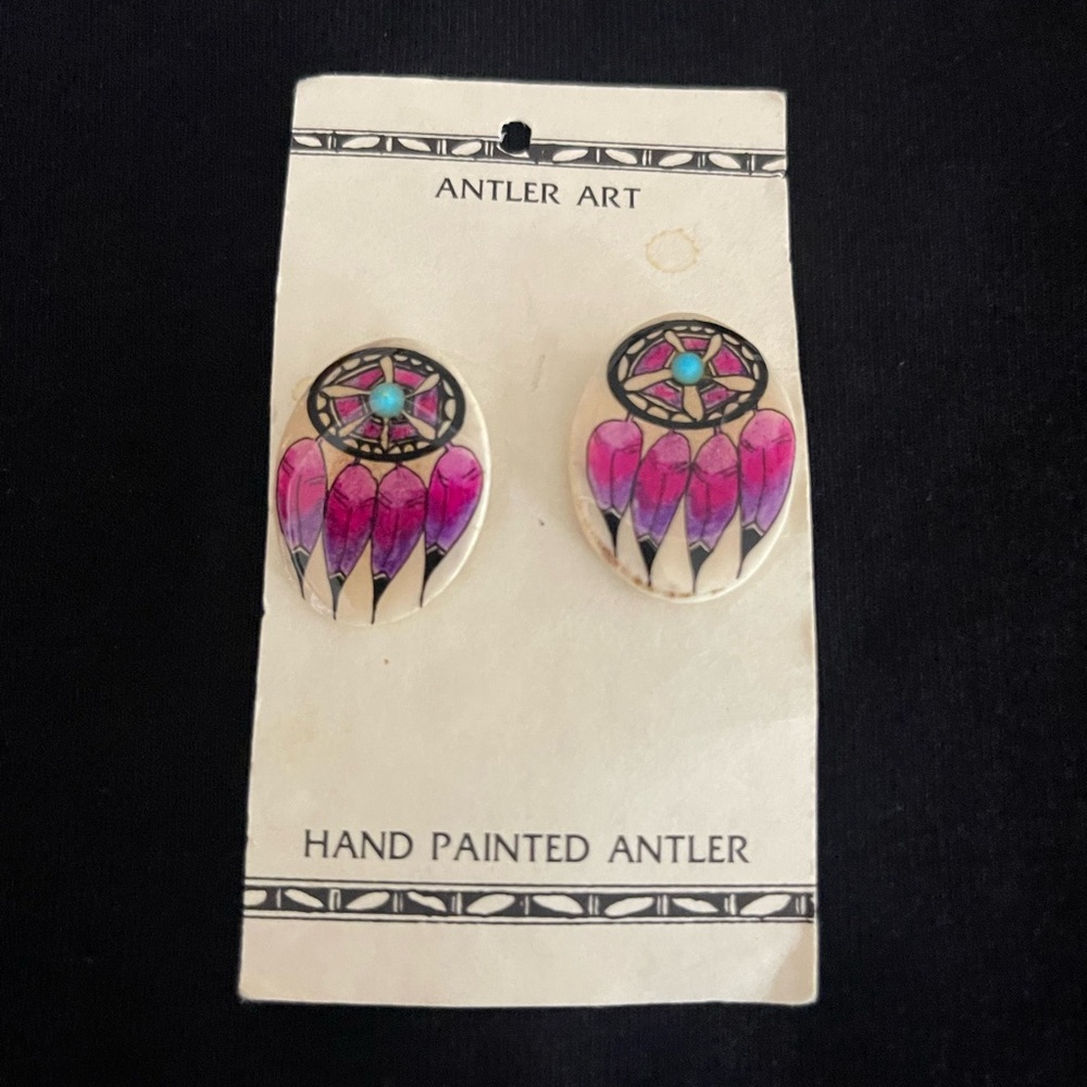 Vintage Vicki Gould ANTLER ART Hand Painted Earrings Southwest Indian Design NWT